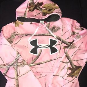 Under armor sweatshirt